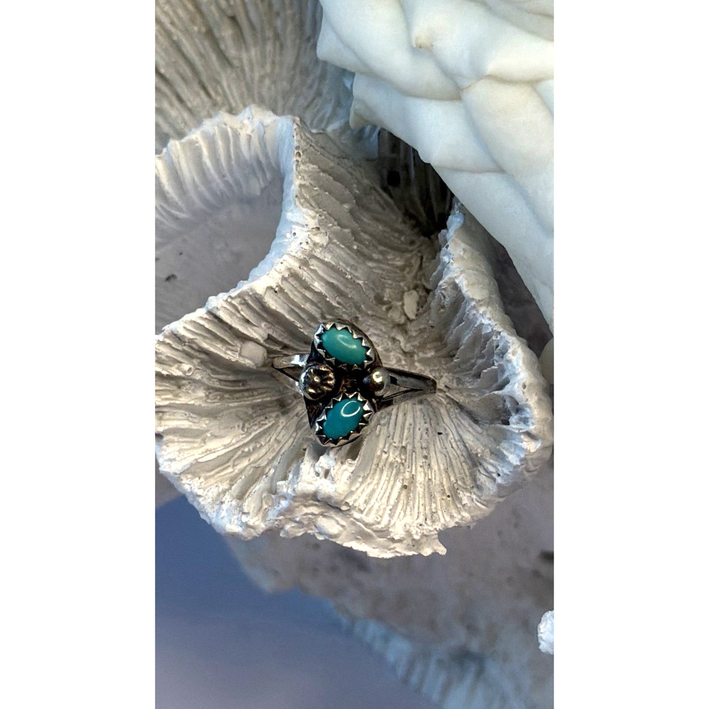 Vintage Navajo Style 925 Sterling Silver Turquoise Ring Size 4